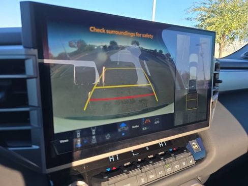 Used 2025 Toyota Tundra Limited image 22