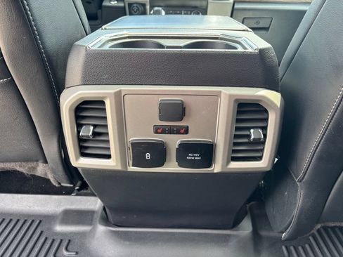 Used 2020 Ford F150 Lariat w/ Equipment Group 502A Luxury AWD/4WD image 24