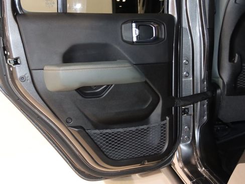 Used 2026 Jeep Gladiator Mojave AWD/4WD image 70