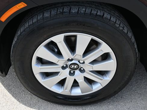 Used 2024 Hyundai Palisade SEL FWD image 7