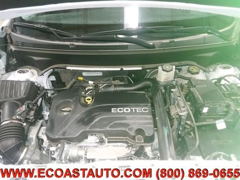 Used 2022 Chevrolet Equinox LT image 9