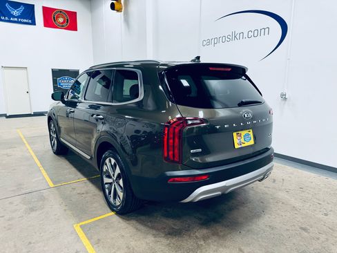 Used 2020 Kia Telluride S image 5