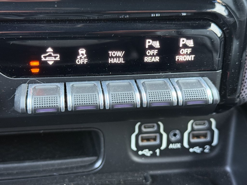 Used 2020 RAM 1500 Limited AWD/4WD image 33