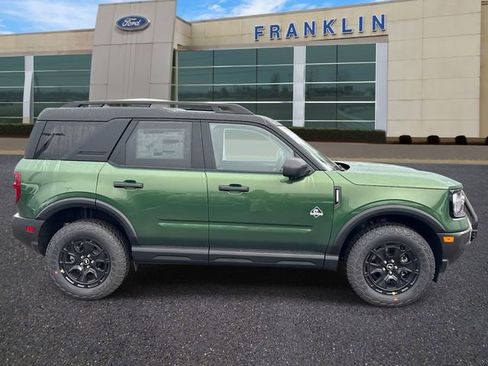 New 2025 Ford Bronco Sport Outer Banks w/ Sasquatch Outer Banks Package image 8