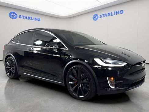 Used 2017 Tesla Model X P100D image 13