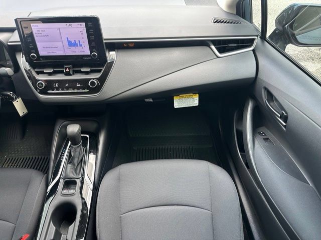 Used 2022 Toyota Corolla LE FWD image 13