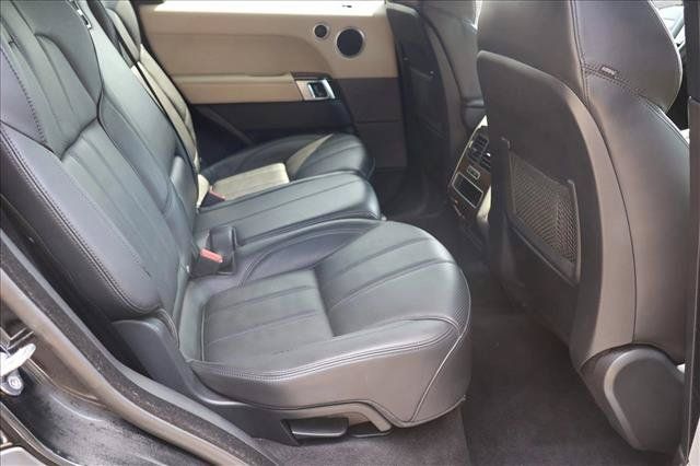 Used 2014 Land Rover Range Rover Sport HSE AWD/4WD image 26