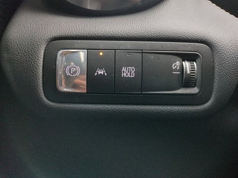 Used 2024 Chevrolet Blazer EV LT image 27