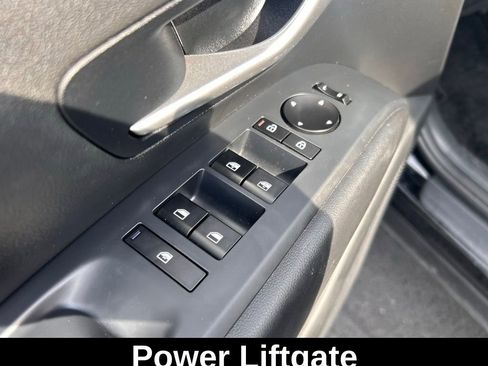 Used 2025 Hyundai Tucson SEL image 18