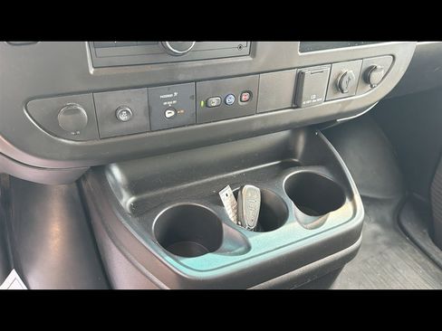 Used 2021 Chevrolet Express 2500 w/ Driver Convenience Package RWD image 19