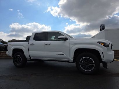 Used 2025 Toyota Tacoma TRD Sport
