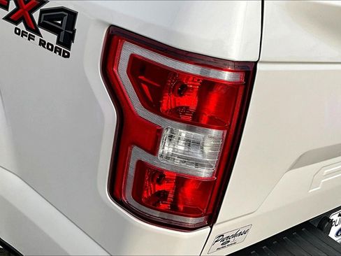 Used 2019 Ford F150 Lariat w/ Trailer Tow Package image 23