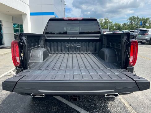 New 2026 GMC Sierra 1500 AT4 w/ AT4 Premium Package AWD/4WD image 9