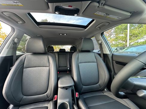 New 2026 Kia Seltos EX image 25