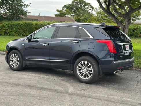 Used 2017 Cadillac XT5 Luxury w/ Driver Awareness Package AWD/4WD image 7