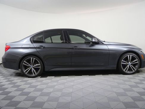 Used 2017 BMW 340i Sedan image 2