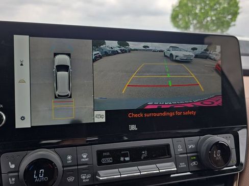 New 2026 Toyota Grand Highlander AWD Hybrid image 24