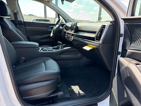 New 2025 Kia Sorento S AWD/4WD image 21