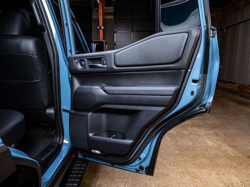 Used 2025 Toyota Land Cruiser image 39