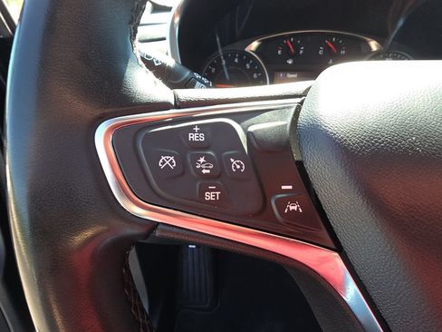 Used 2024 Chevrolet Equinox LT FWD image 18
