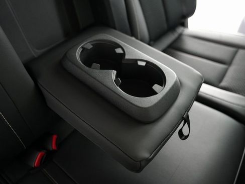 Used 2019 Nissan Titan PRO-4X image 44