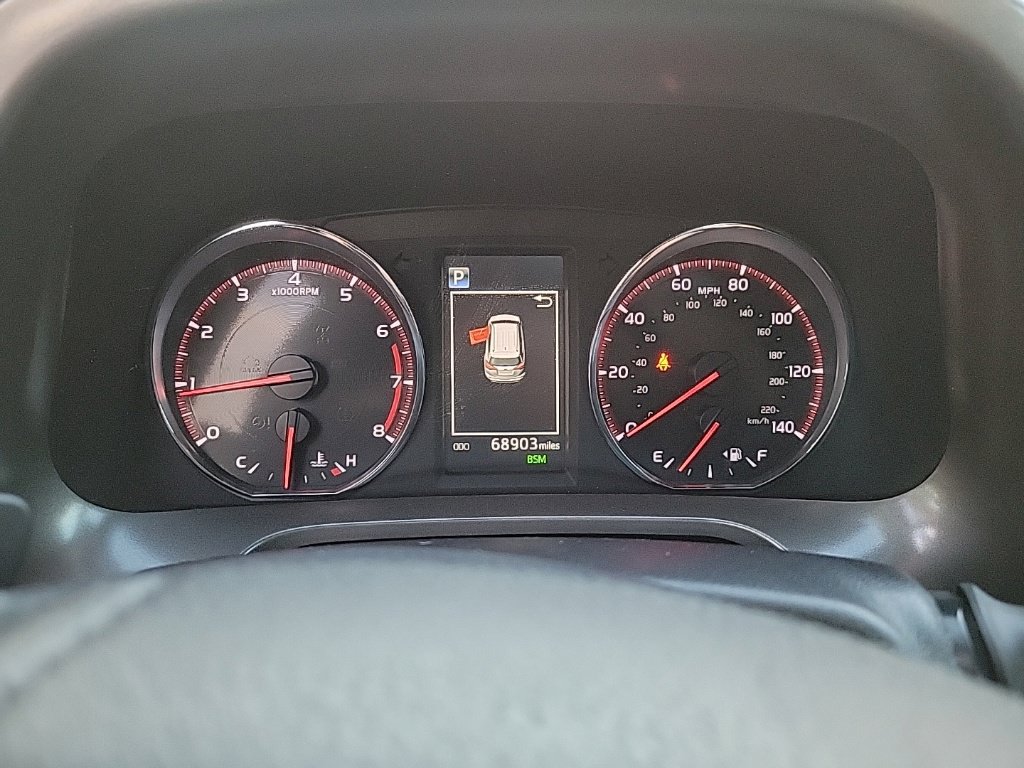 Used 2017 Toyota RAV4 SE AWD/4WD image 12