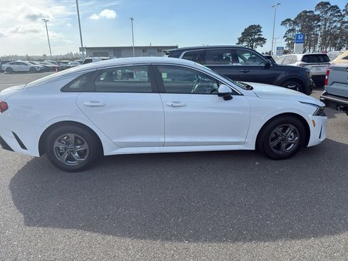 Used 2023 Kia K5 LXS image 5