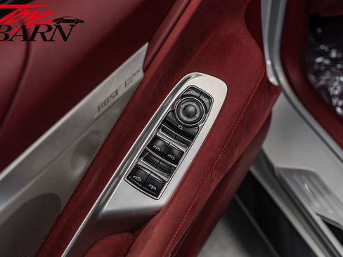 Used 2022 Chevrolet Corvette Stingray Premium Conv w/ Z51 Performance Package RWD image 28