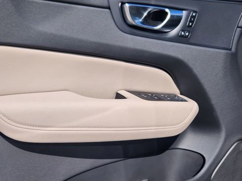 New 2026 Volvo XC60 B5 Plus w/ Protection Package Premier image 9