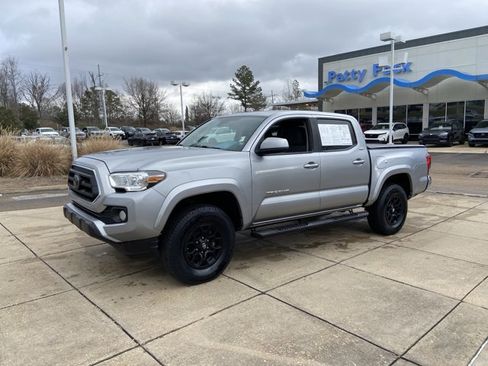 Used 2021 Toyota Tacoma SR5 image 5