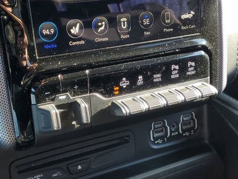 Used 2019 RAM 1500 Limited AWD/4WD image 29
