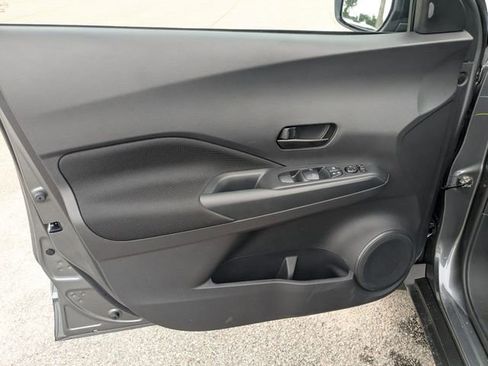 New 2025 Nissan Kicks Play S FWD image 11