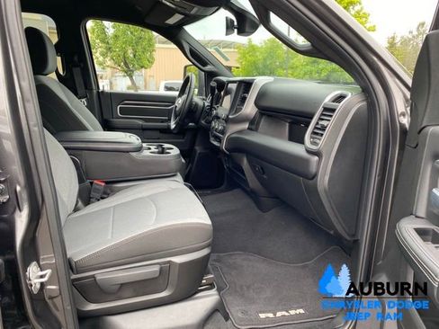 Used 2024 RAM 2500 Big Horn w/ Off Road Package AWD/4WD image 13