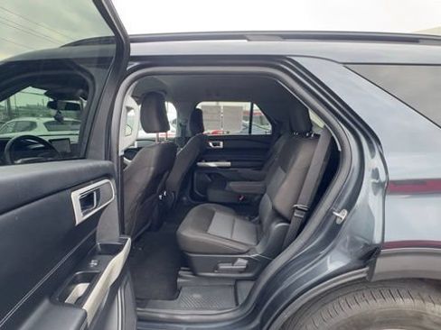 Certified 2022 Ford Explorer XLT AWD/4WD image 14