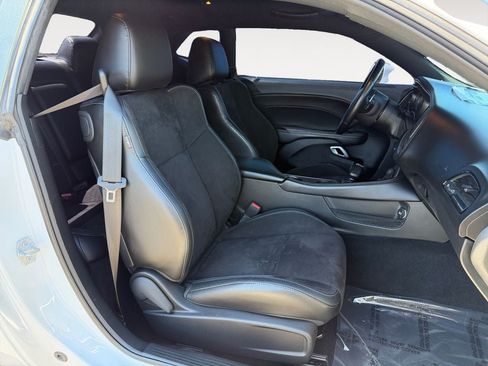 Used 2022 Dodge Challenger R/T RWD image 24