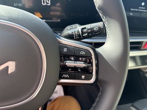 New 2025 Kia Sorento S image 15