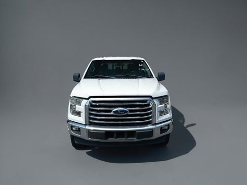 Used 2017 Ford F150 XLT w/ Equipment Group 302A Luxury RWD image 3