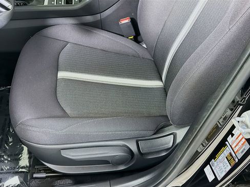 Used 2025 Hyundai Sonata SE FWD image 21
