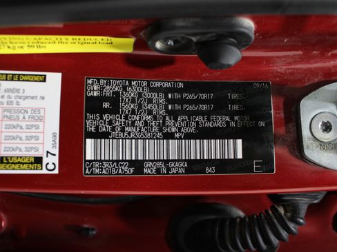 Used 2016 Toyota 4Runner Trail Premium AWD/4WD image 37