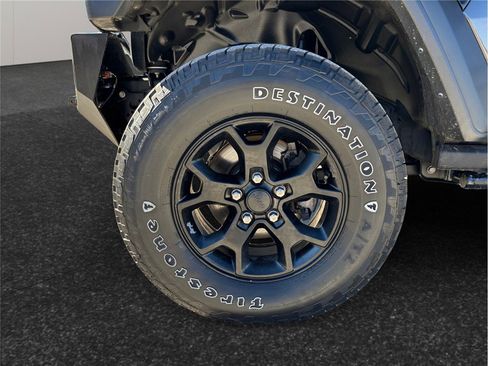 Used 2022 Jeep Wrangler Unlimited Willys image 12