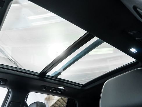 Used 2022 Chevrolet Tahoe RST w/ Luxury Package image 26