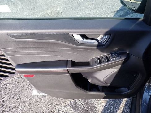 Used 2023 Ford Escape ST-Line w/ Tech Pack #1 AWD/4WD image 21