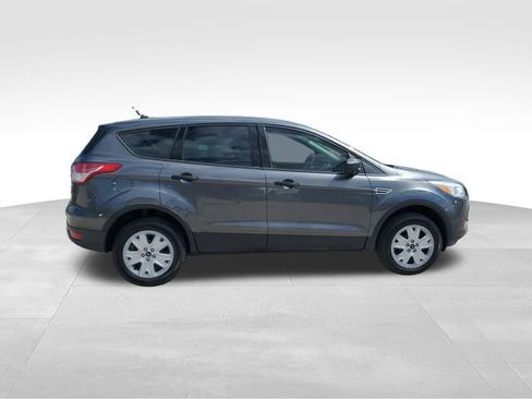 Used 2016 Ford Escape S FWD image 3