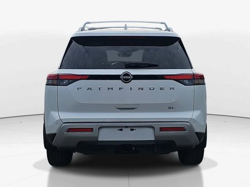 Used 2025 Nissan Pathfinder SL w/ SL Premium Package image 6