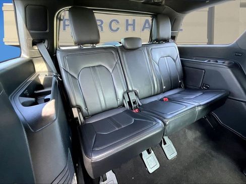 Used 2021 Ford Expedition Limited AWD/4WD image 28