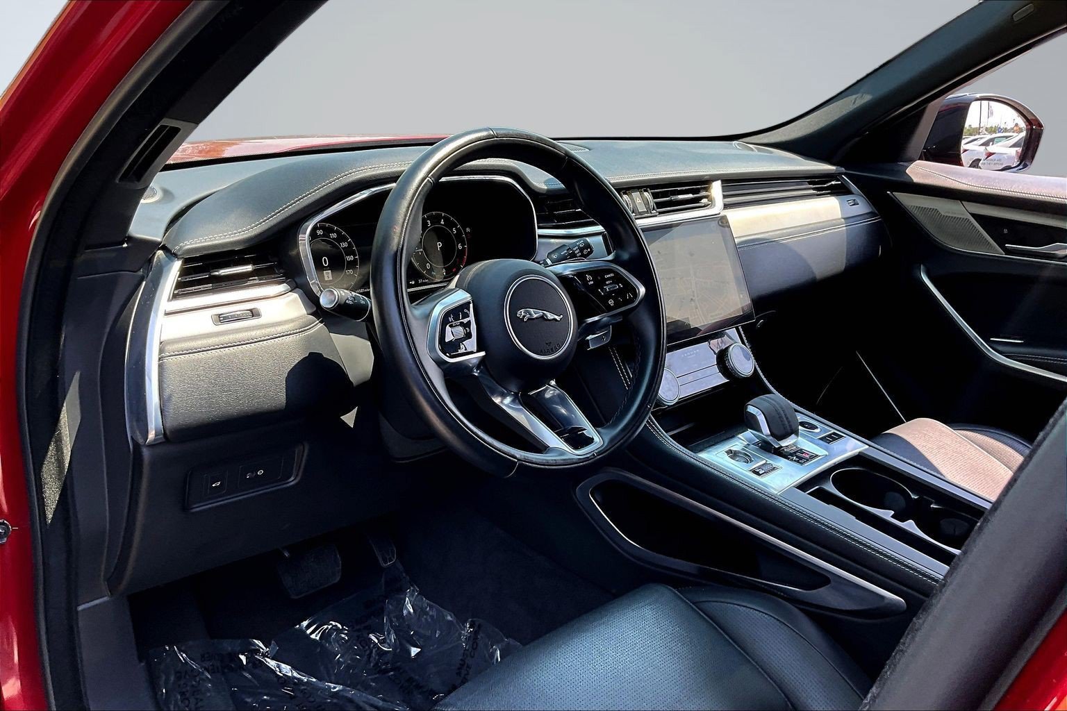 Used 2024 Jaguar F-PACE R-Dynamic S AWD/4WD image 14