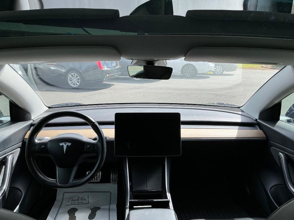 Used 2018 Tesla Model 3 Long Range AWD/4WD image 14