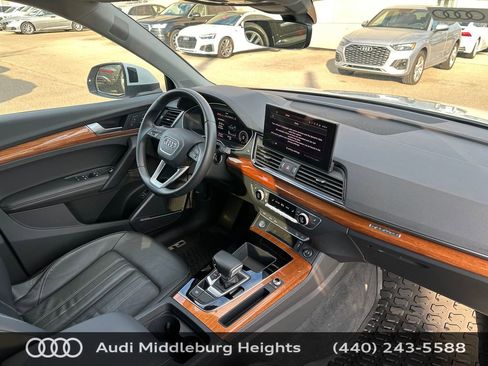Certified 2023 Audi Q5 2.0T Premium Plus w/ Premium Plus Package AWD/4WD image 13