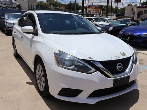 Used 2019 Nissan Sentra S FWD image 1