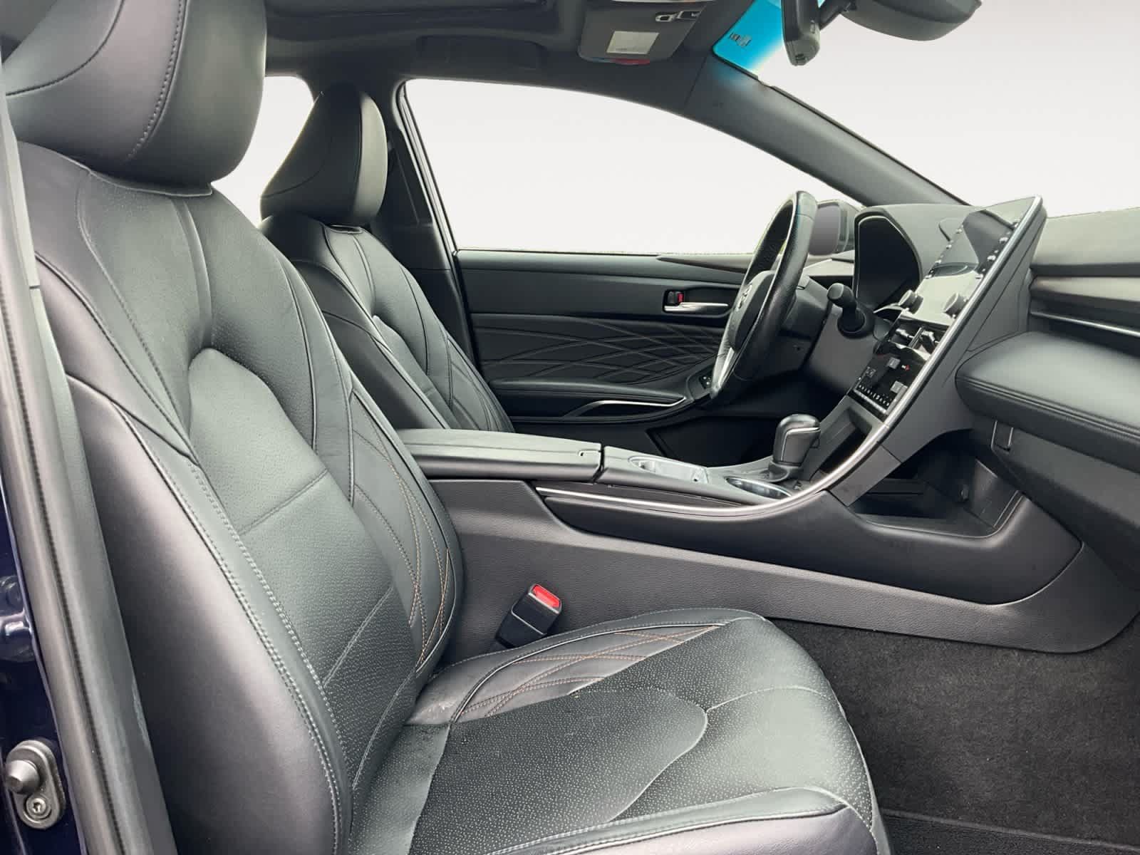 Used 2021 Toyota Avalon Limited w/ Advanced Safety Package FWD image 15